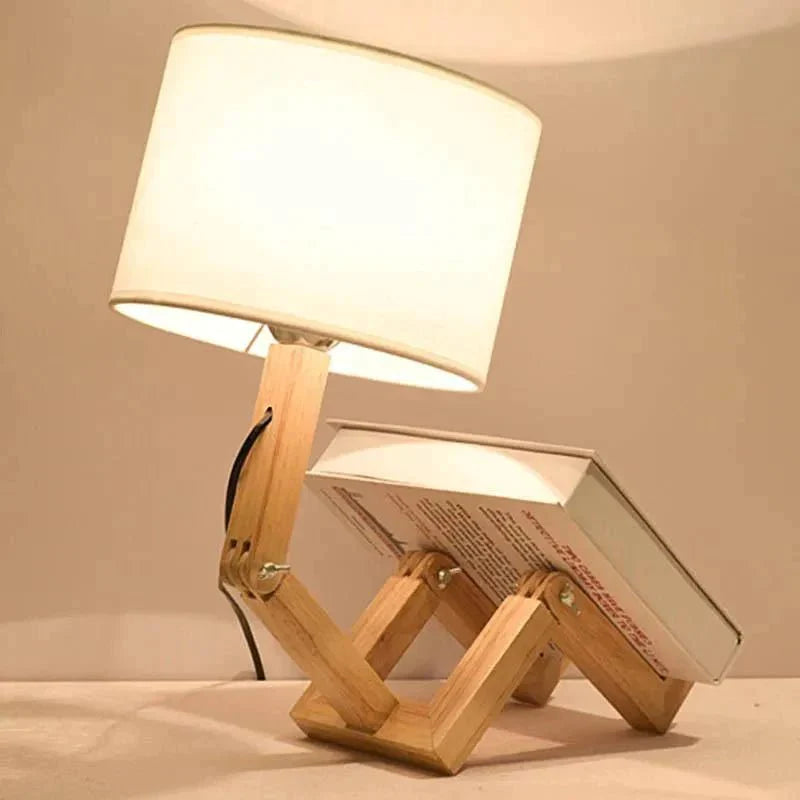 Robot Shape Table Lamp